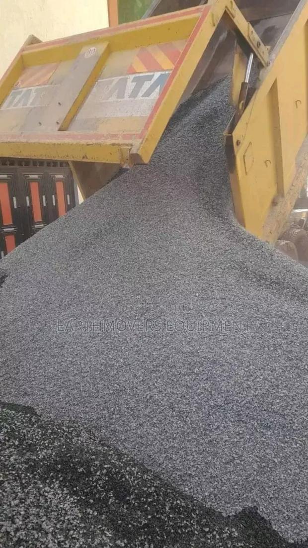 Ballast and Quarry Dust - thumbnail 2