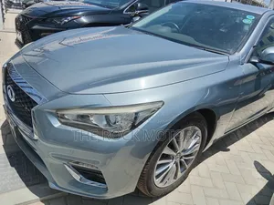 Infiniti Q50 2018 Silver