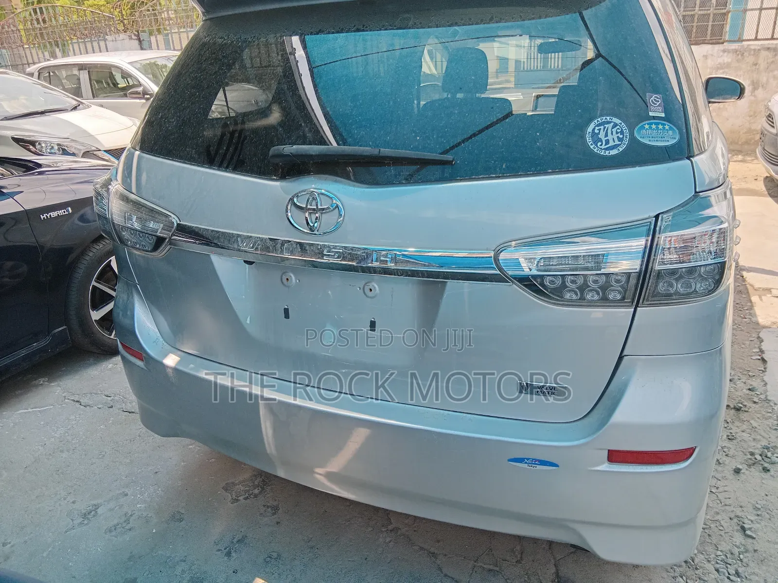 Toyota Wish 2018 Silver