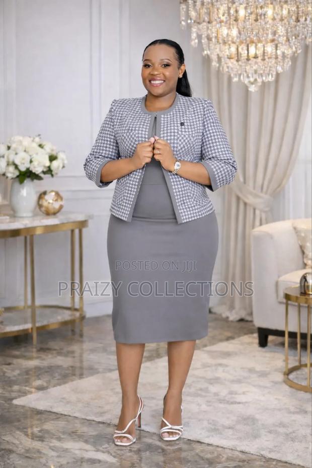 2-Piece Set Dress Plus a Coat - thumbnail 4