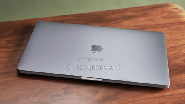 Laptop Apple MacBook 2019 32GB Intel Core i7 SSD 512GB - thumbnail 3