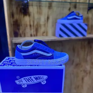 *Vans Old Skool Blue White
