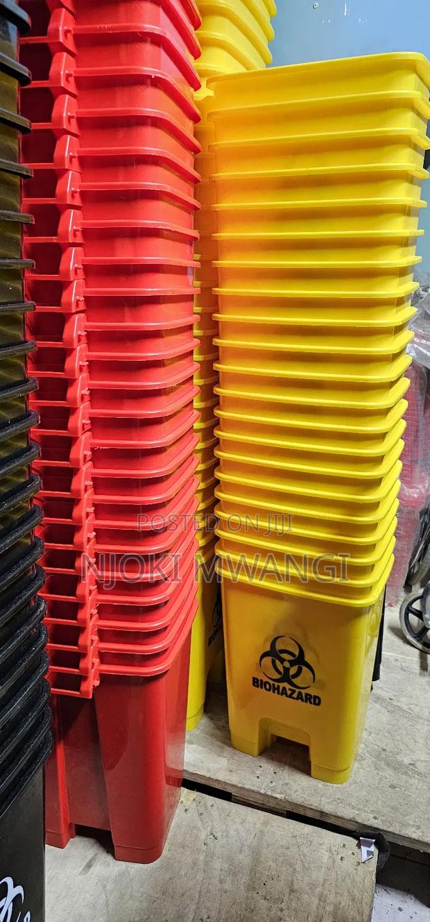 Pedal Bin 30 Litres