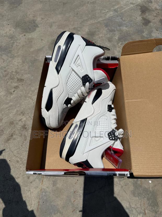 Air Jordan 4 “Flight Club “ - thumbnail 4