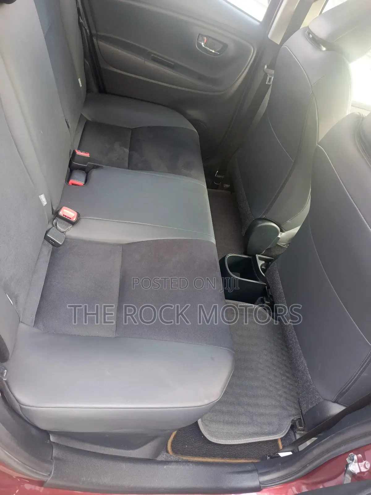 Toyota Vitz 2019 Maroon