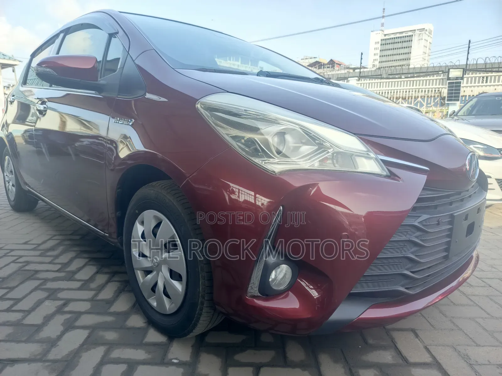 Toyota Vitz 2019 Maroon