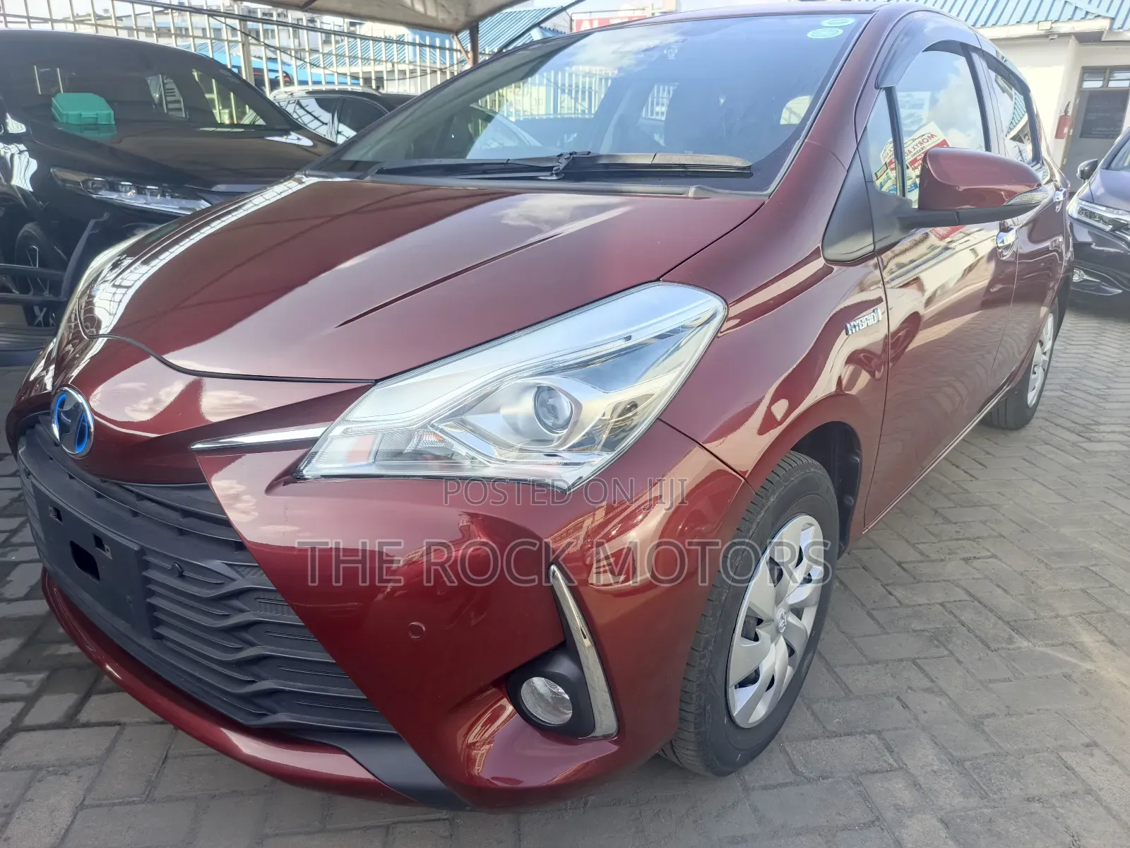 Toyota Vitz 2019 Maroon