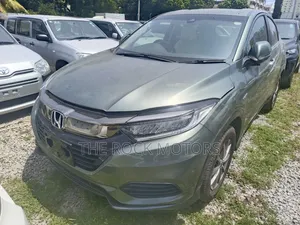 Honda Vezel 2020 Green