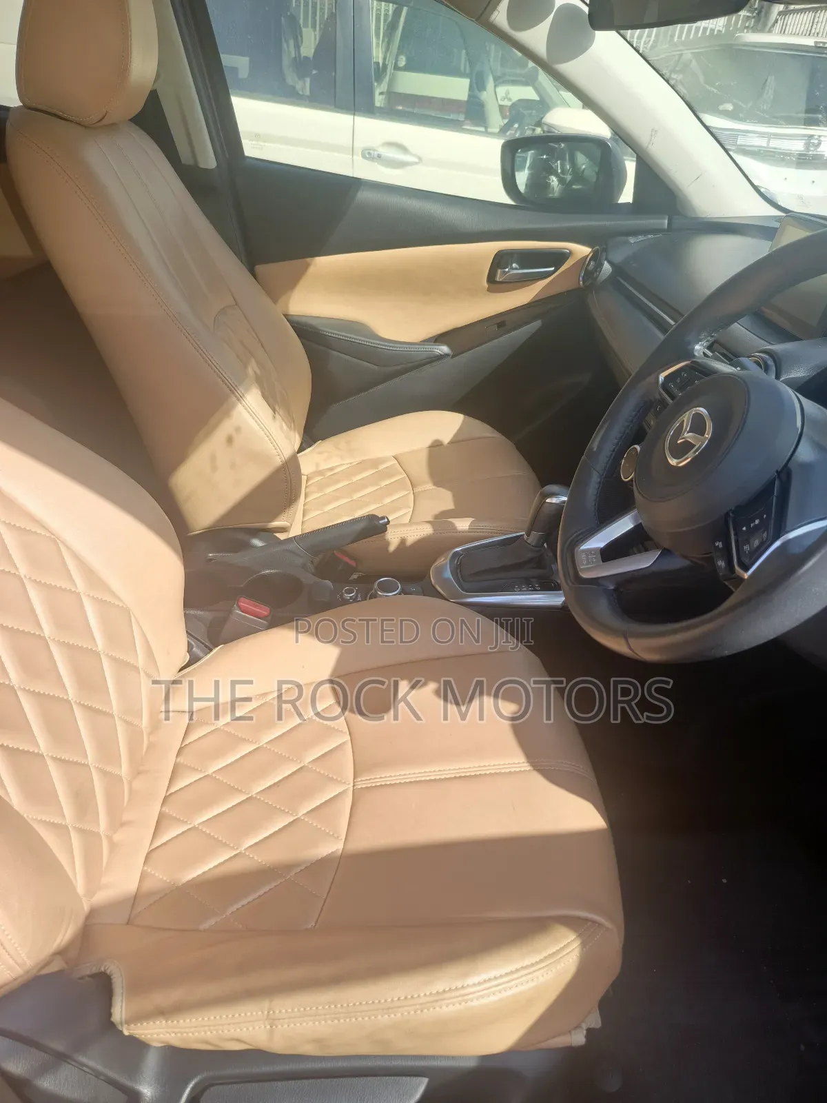 Mazda Demio 2019 Maroon