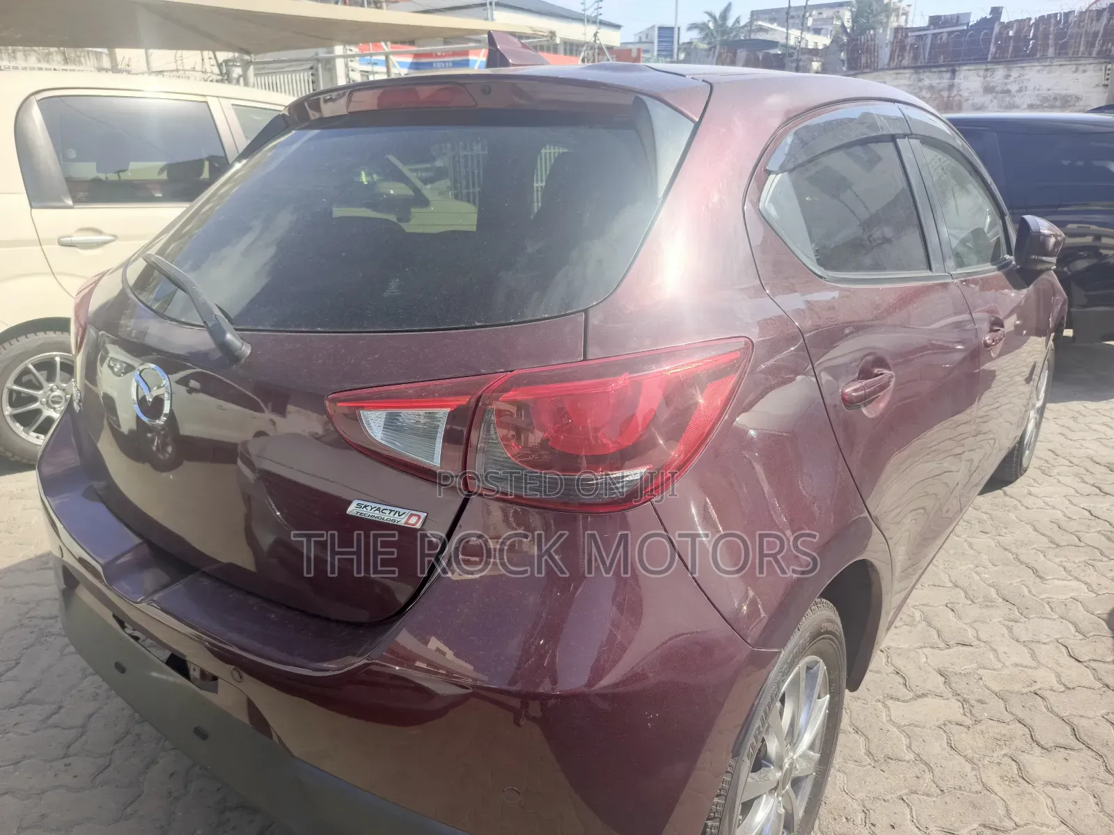 Mazda Demio 2019 Maroon