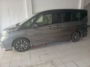Nissan Serena 2019 Gray