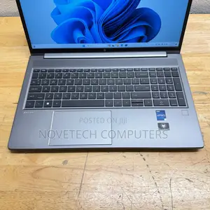 Laptop HP ZBook Power G9 i7 32GB Intel Core i7 SSD 512GB
