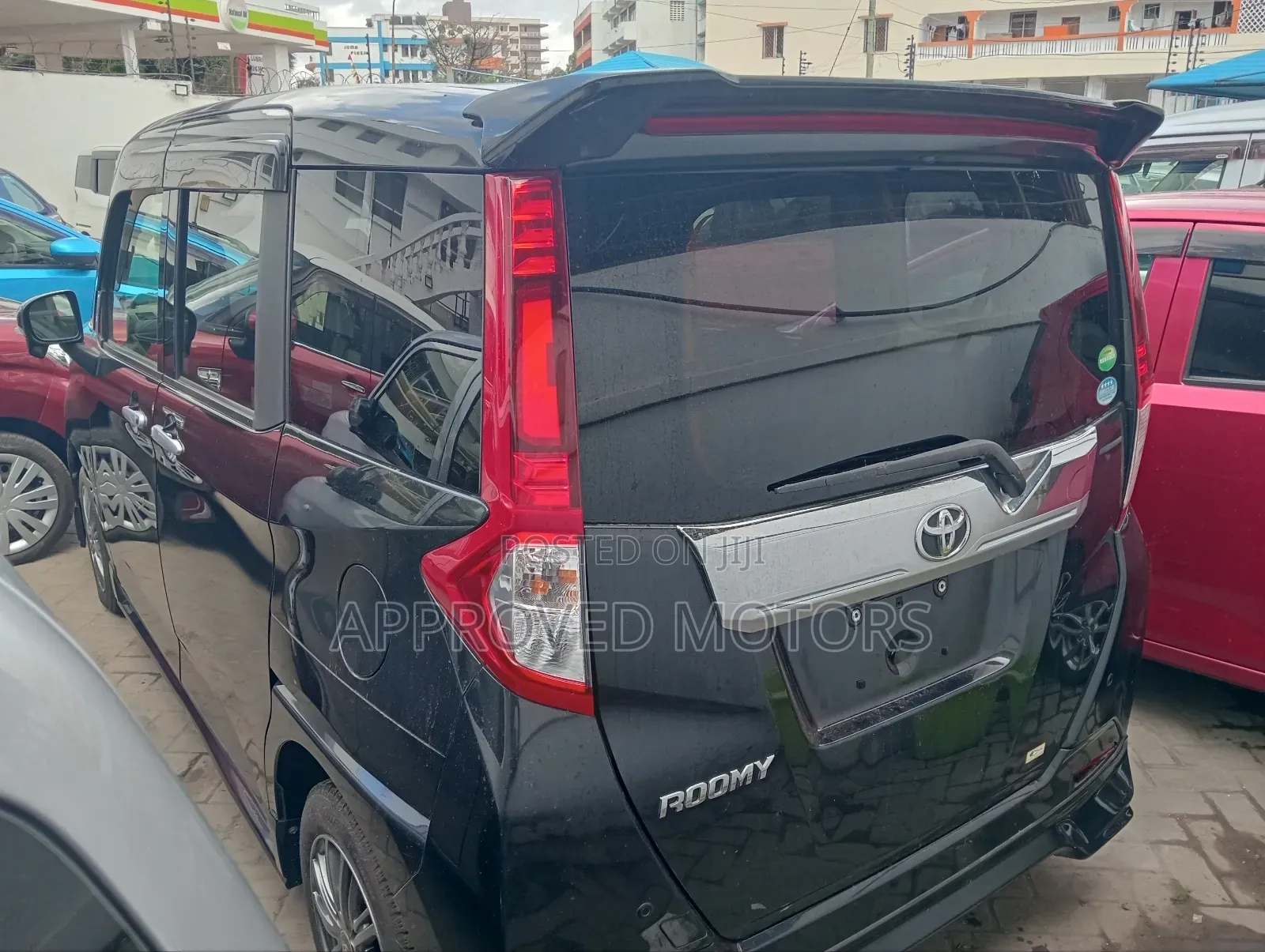 Toyota Roomy 2018 Black