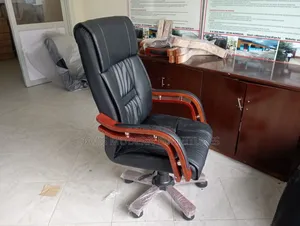 Executive Office Chair
