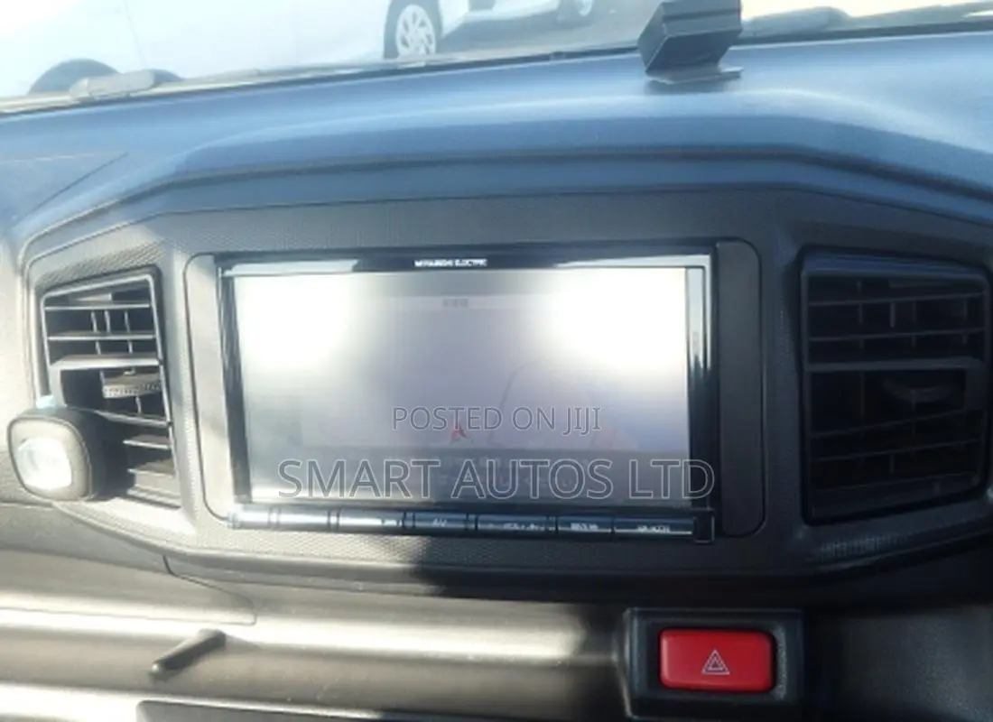 Daihatsu Mira 2018 White