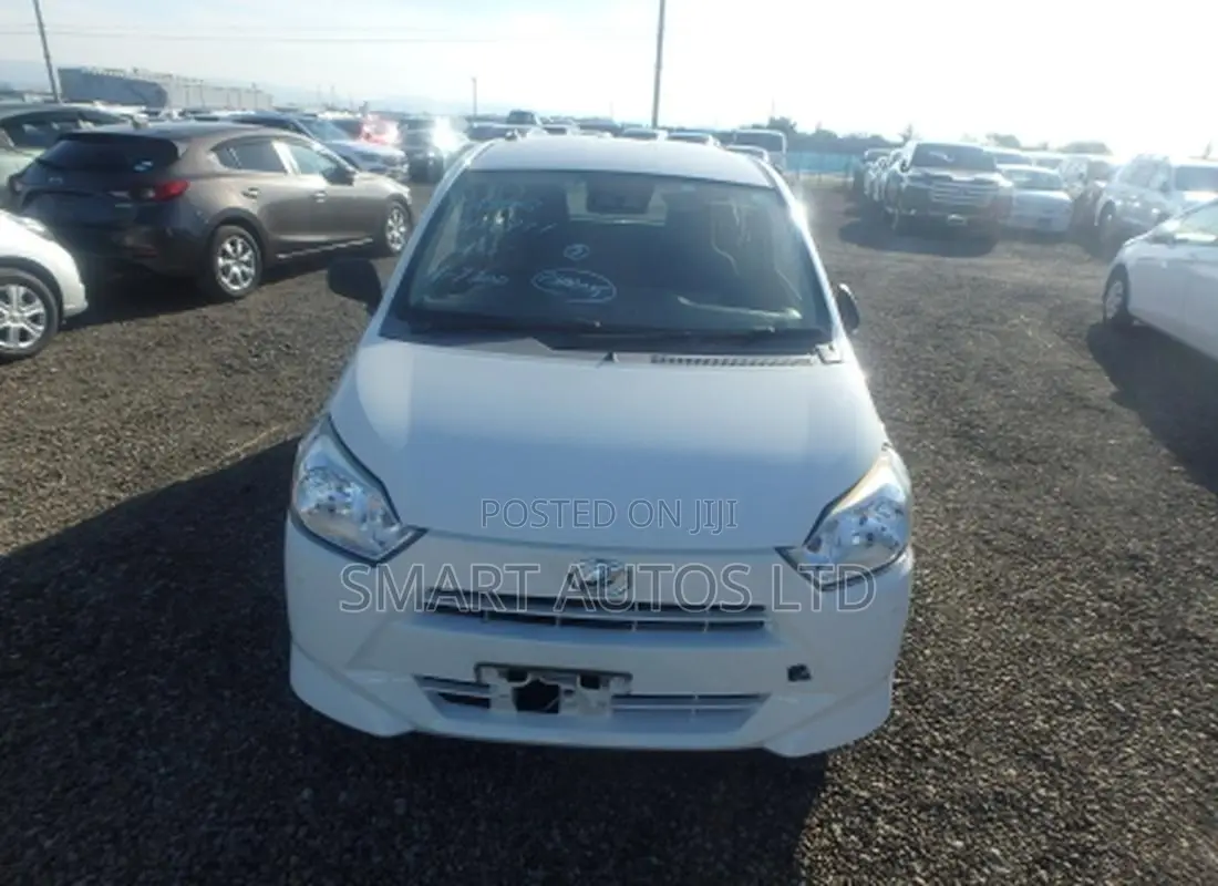 Daihatsu Mira 2018 White