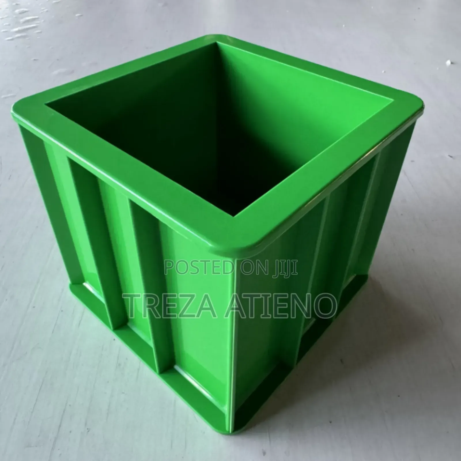 Plastic Concrete Cube Form