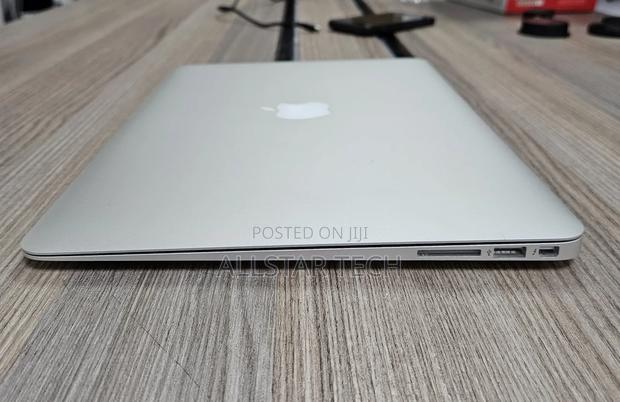 Laptop Apple MacBook Air 2017 8GB Intel Core i5 SSD 256GB - thumbnail 4
