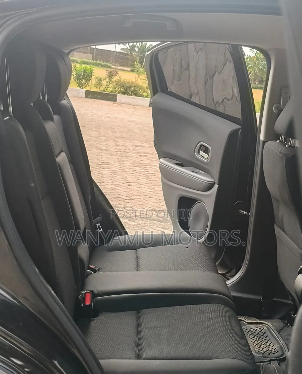 Honda Vezel 2016 Black