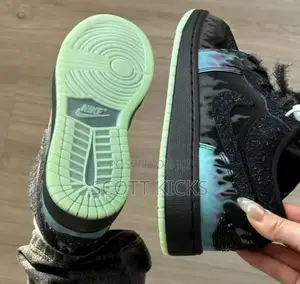 Air Jordan 1 Low Fortune Fly (Glow in the Dark)