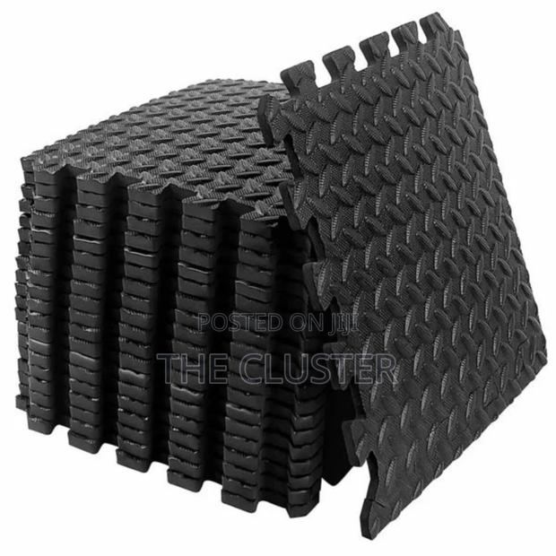 Interlocking Puzzle Mat - thumbnail 2