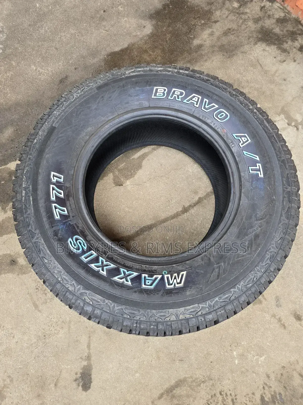 265 /70 R16 Maxxis at 771 (All Terrein)
