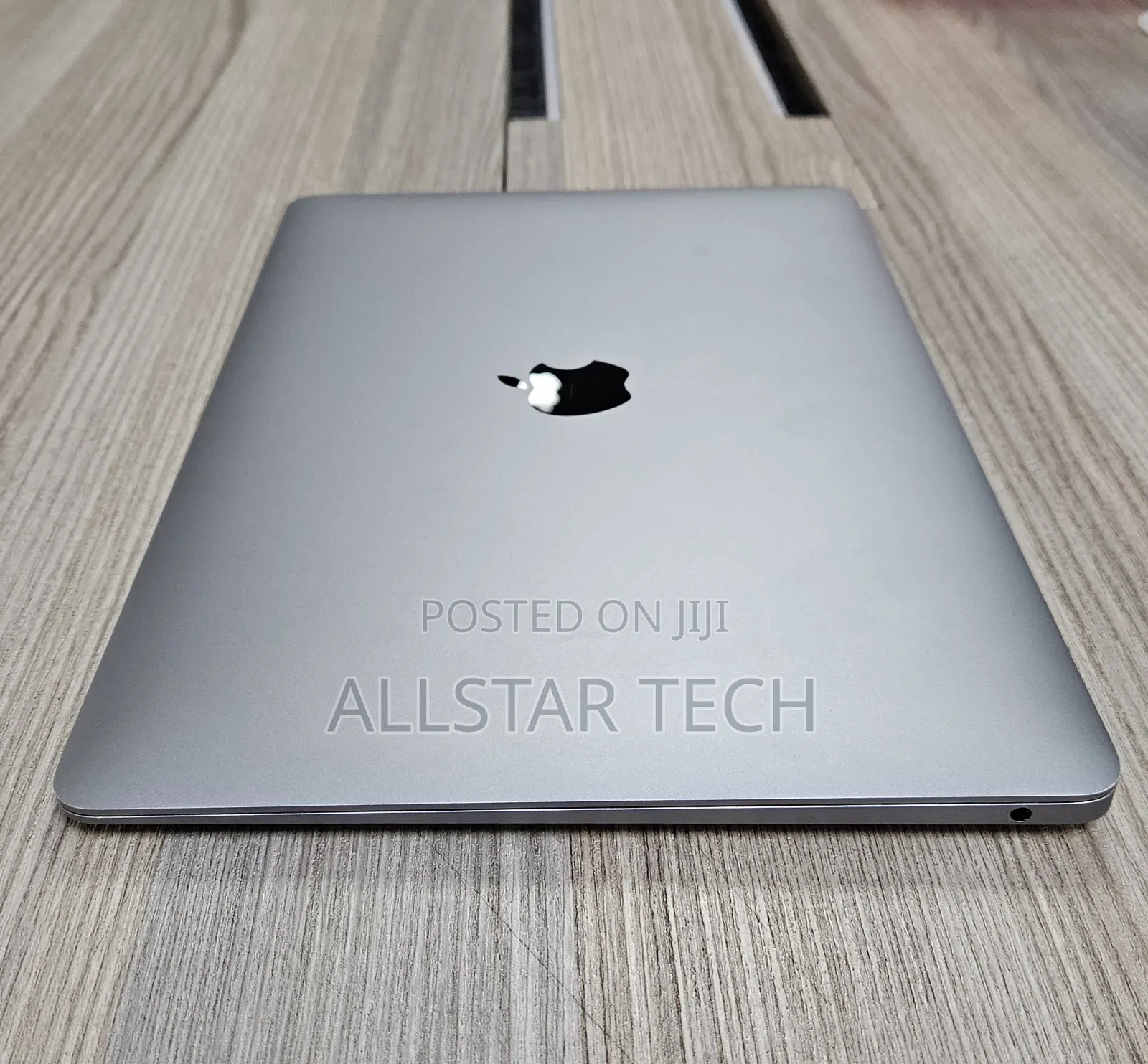 Laptop Apple MacBook Air 2010 8GB Intel Core i5 SSD 512GB
