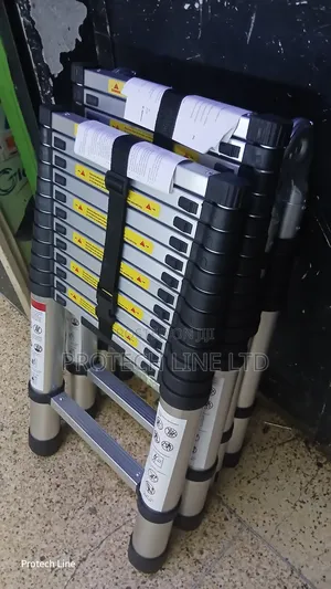 Single Telescopic Ladder 3.8m