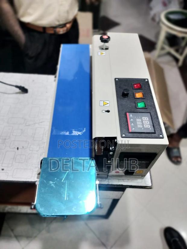 High Performance Automatic Bag Sealing Machine - main view