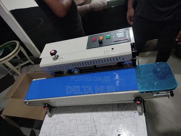 Horizontal Continuous Heat Sealer With Cooling System - main view