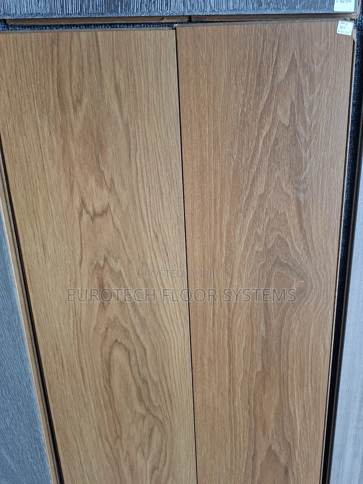 Laminates Flooring