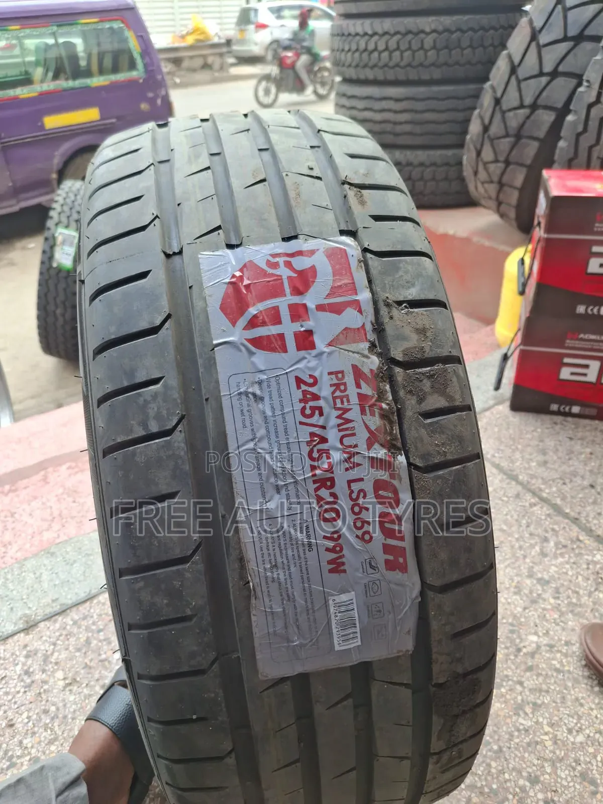 245/45zr20 Zextour