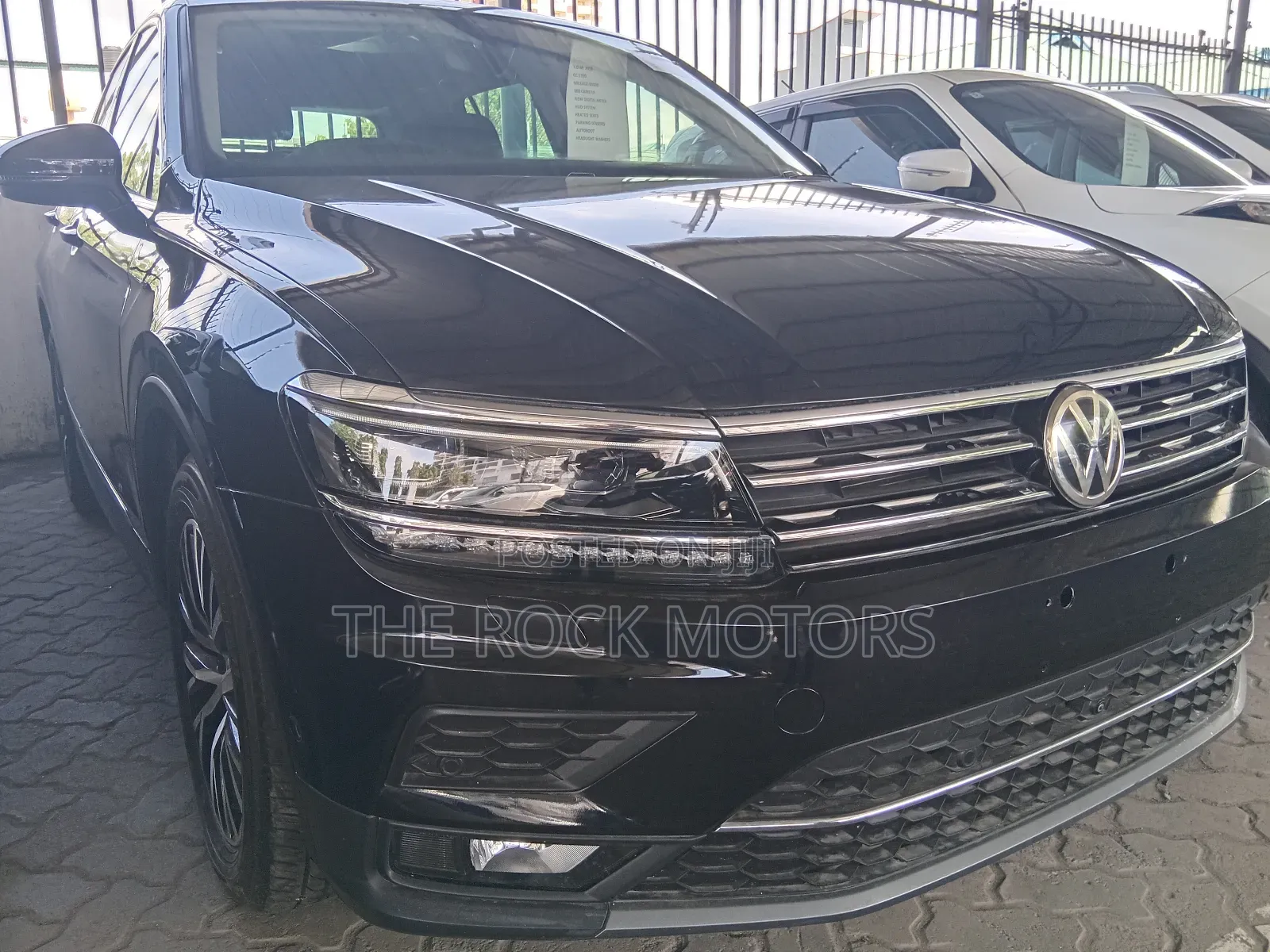 Volkswagen Tiguan 2019 Black