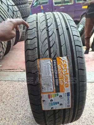 245/45zr20 Centara
