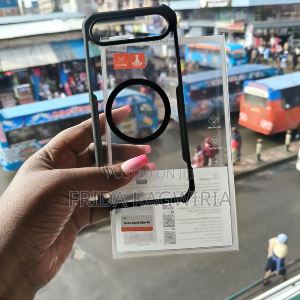 Tecno Spark Slim Xundd Shockproof Clear Back Cover - thumbnail 2