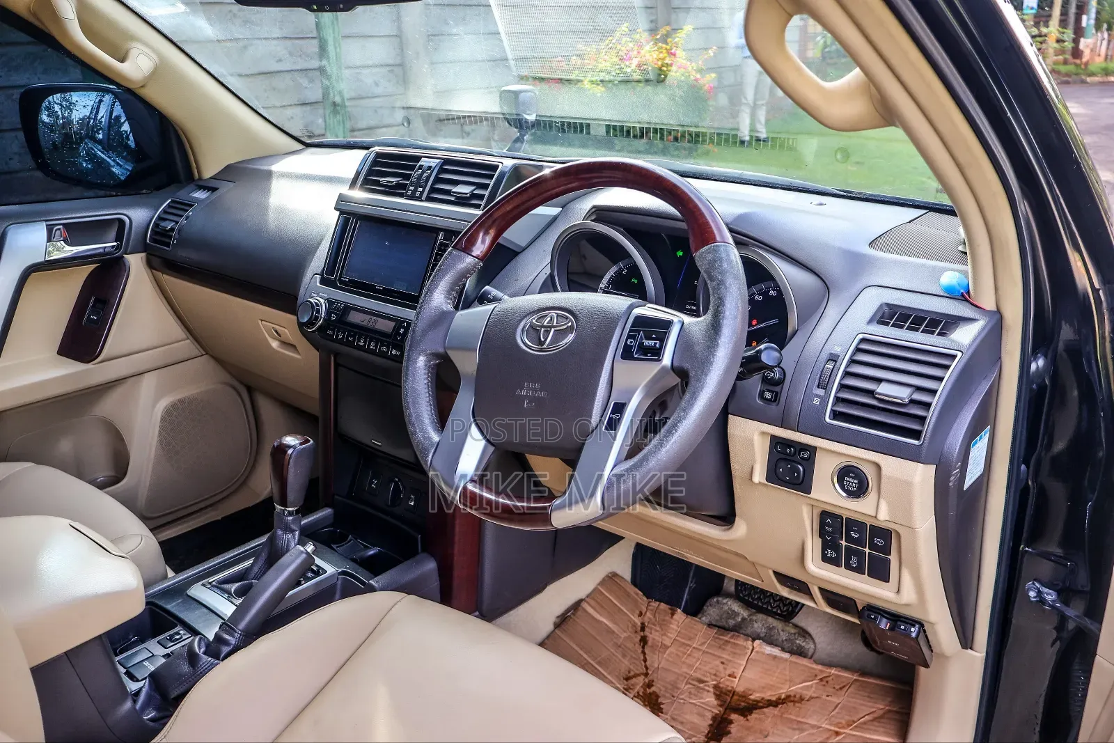 Toyota Land Cruiser Prado 2.8 D-4D 2015 Black