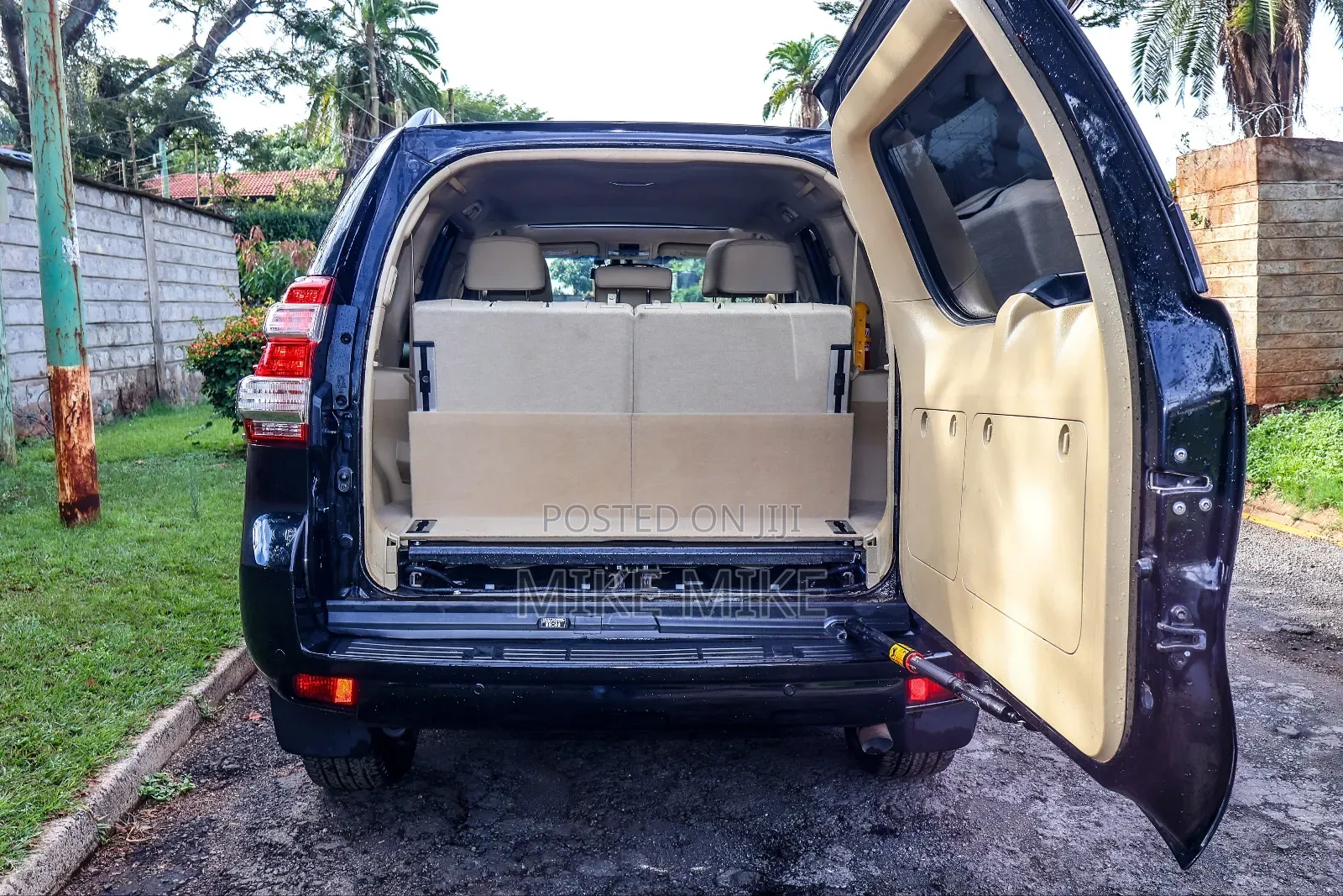 Toyota Land Cruiser Prado 2.8 D-4D 2015 Black