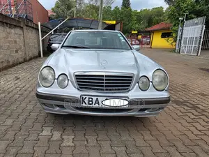 Mercedes-Benz E200 2000 Silver