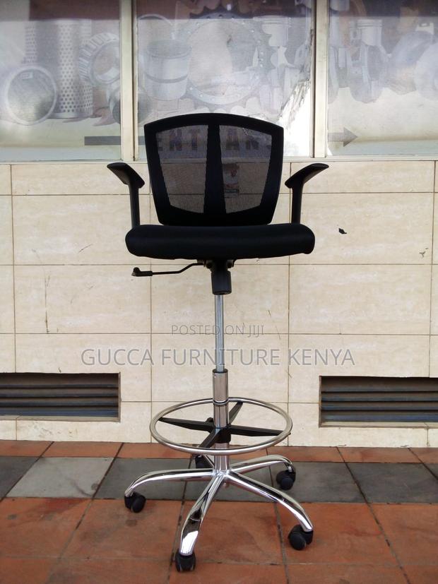 Executive High-back Cashier Mesh Office Chair - thumbnail 12