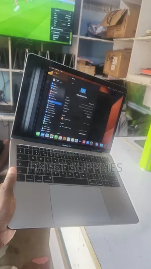 Laptop Apple MacBook Pro 2017 8GB Intel Core i5 SSD 128GB
