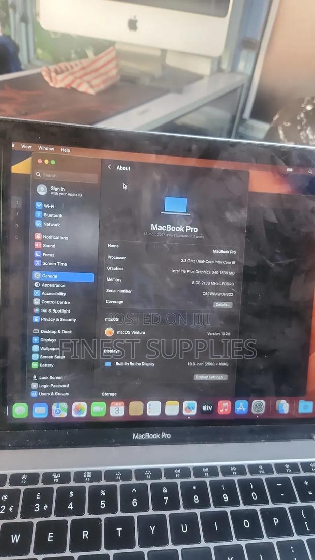 Laptop Apple MacBook Pro 2017 8GB Intel Core i5 SSD 128GB - thumbnail 3