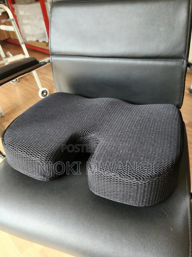 Coccxy Cushion - main view