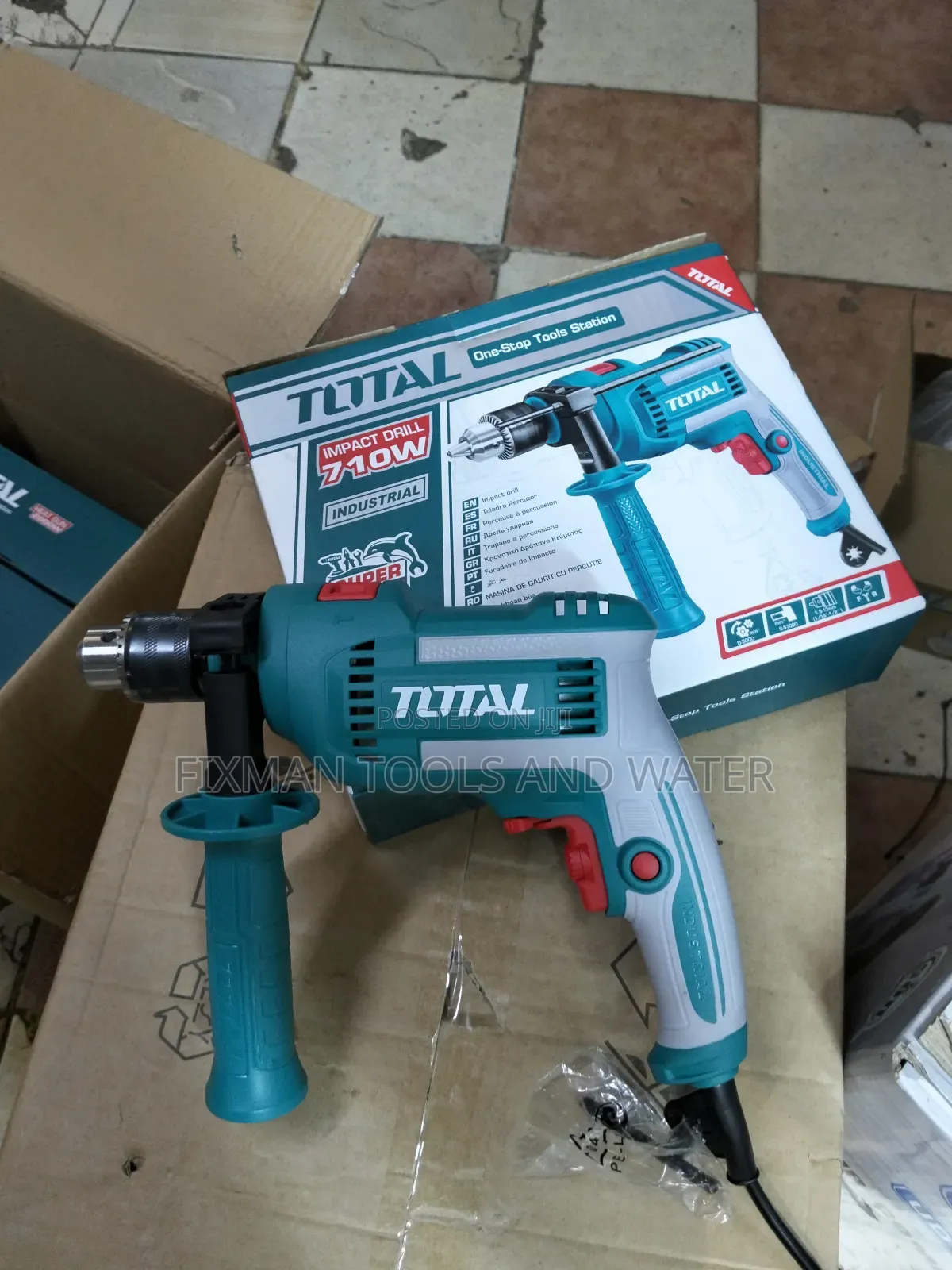 Powerful Total Impact Hammer Drill 710 W 13 Mm Chunk