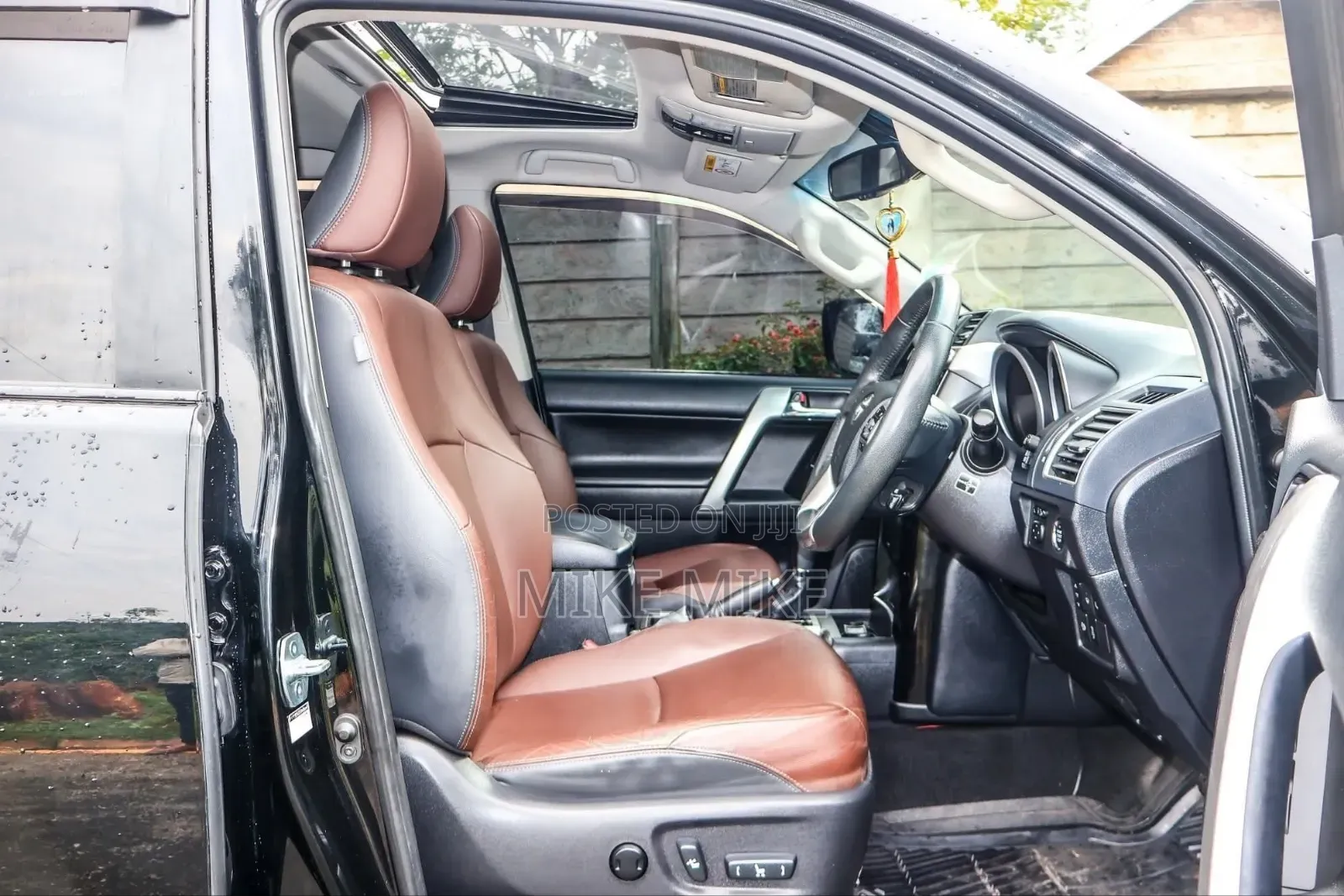 Toyota Land Cruiser Prado 2.8 2017 Black