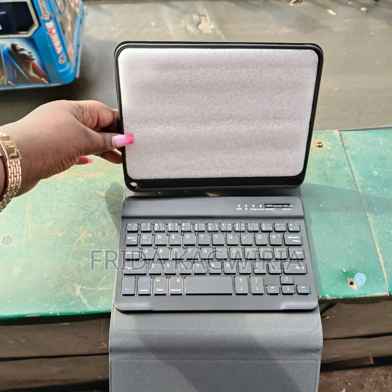 iPad Mini 6/7 Smart Keyboard Flip Case With Pen Slot