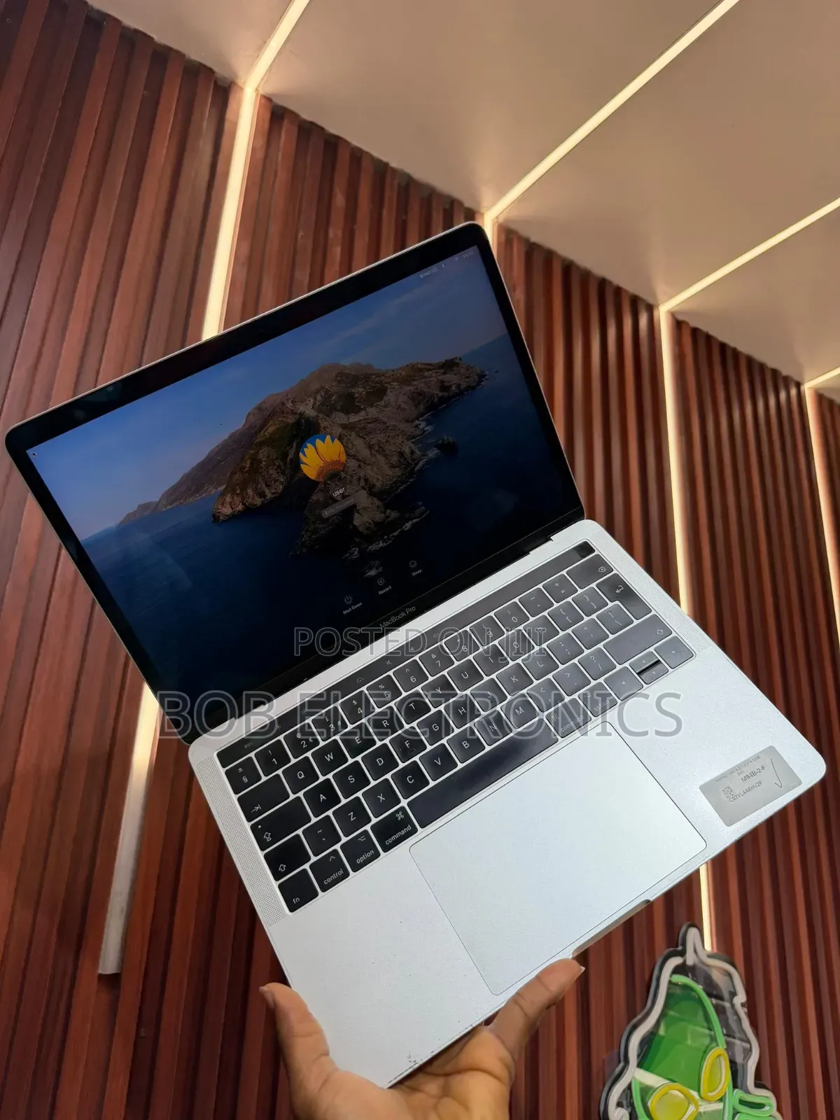 Laptop Apple MacBook Pro 2017 8GB Intel Core i5 SSD 128GB