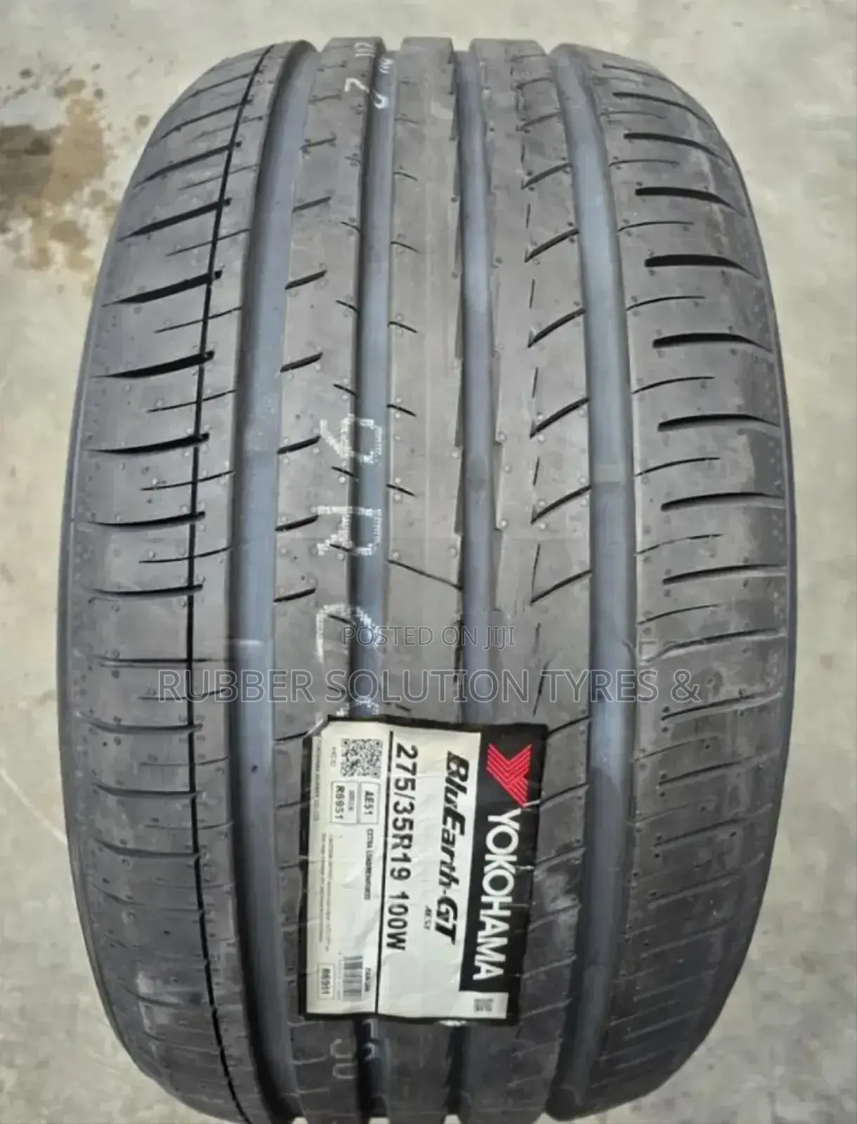 275 /35 R19 Yokohama Tyres 100 W Bluearth-Gt