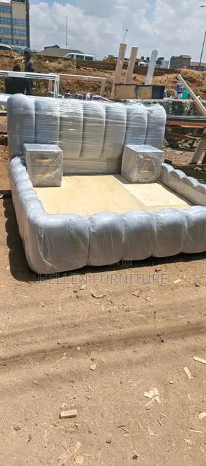 Box and Straight Bed