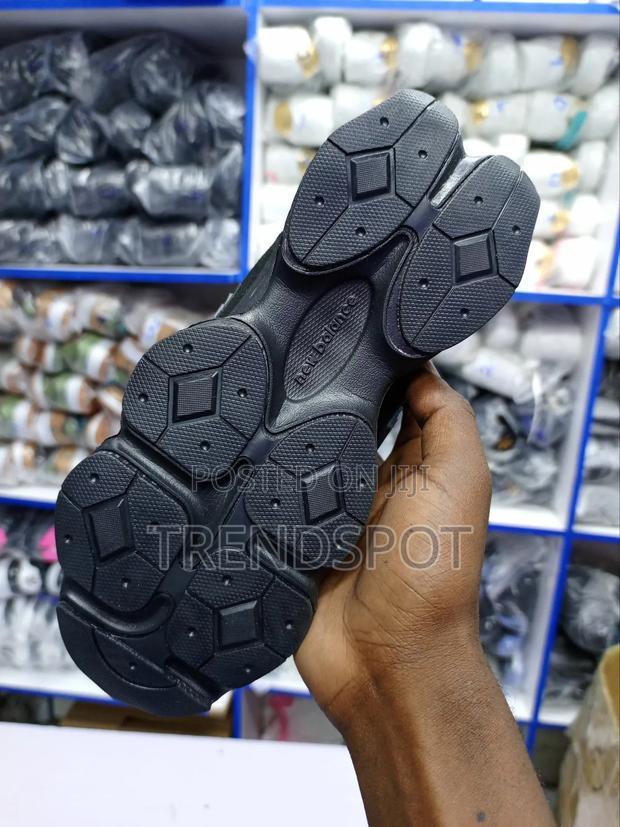 New Balance 9060 - thumbnail 2