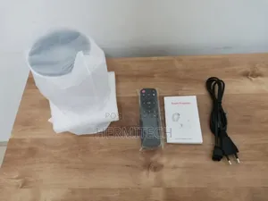 Projector With in-Built Speakers and Quality Display Vision